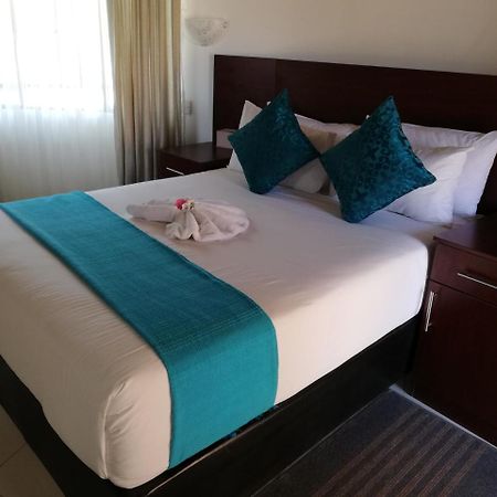 Nkanga Hotel คาซาเนอ ภายนอก รูปภาพ